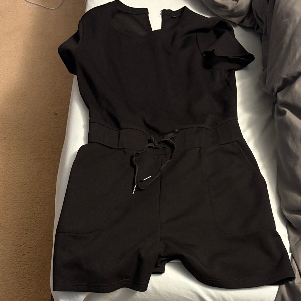 SHEIN Black Short Sleeve Jumpsuit